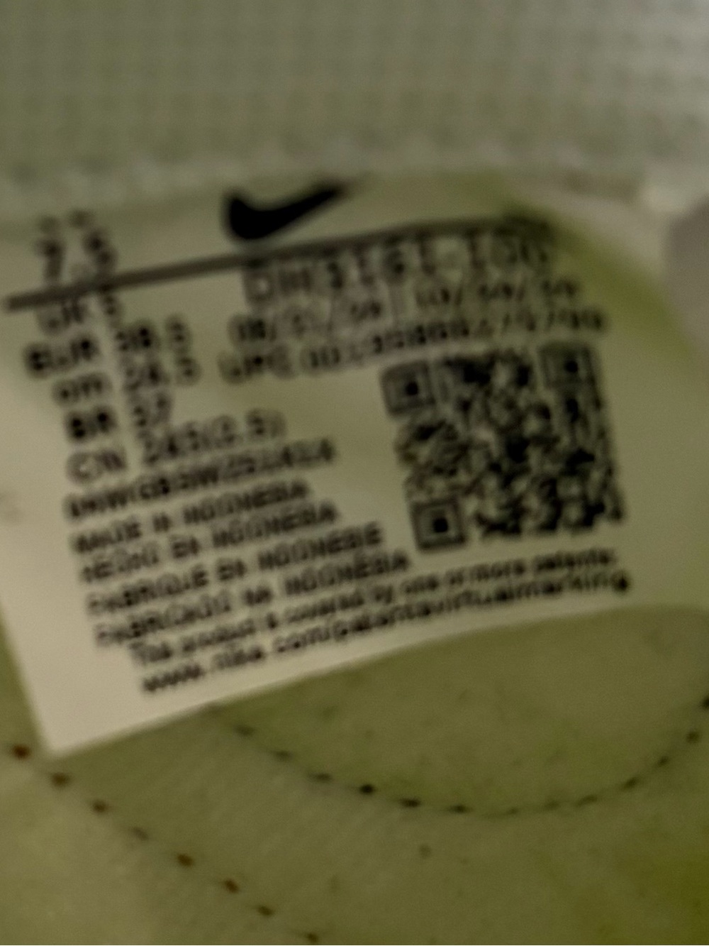 Nike Women’s White Sneakers with Black Swoosh and Brown Trim - Picture 8 of 9